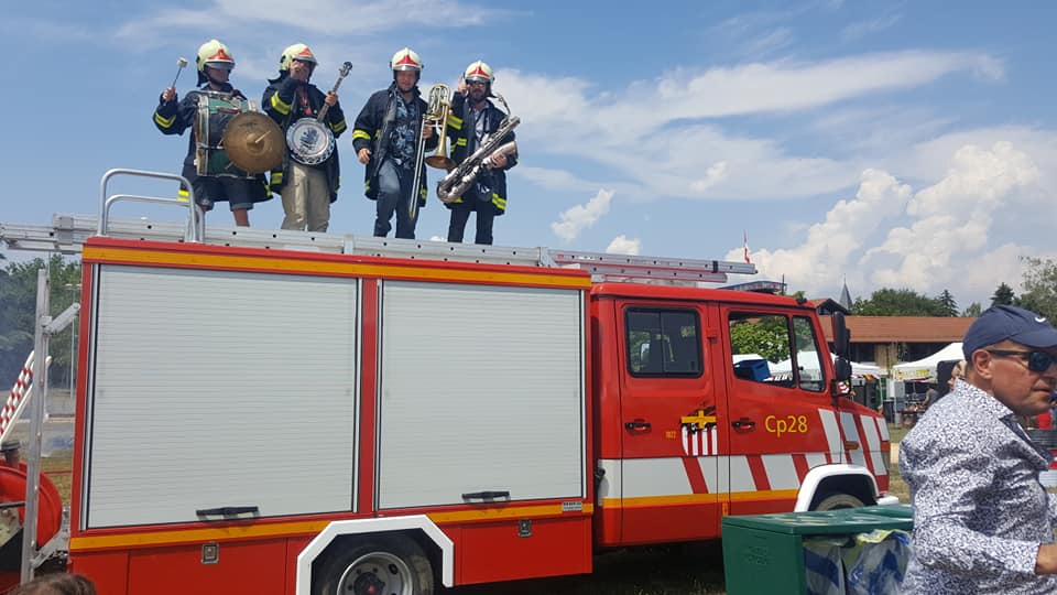 2018-08-01-les-legroup-chez-les-pompiers-de-corsier_02.jpg